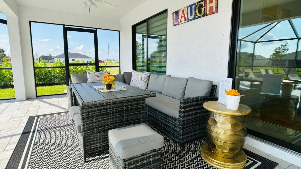 The Salt Life Get Away - Cape Coral, Florida Villa Exterior photo